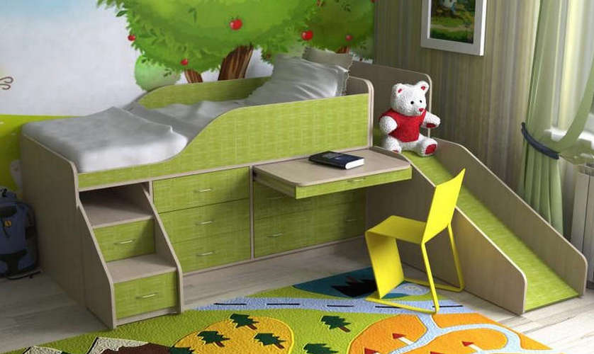 Детская кровать-чердак Кузя-4 с горкой и лестницей, дуб молочный / зеленый текстиль